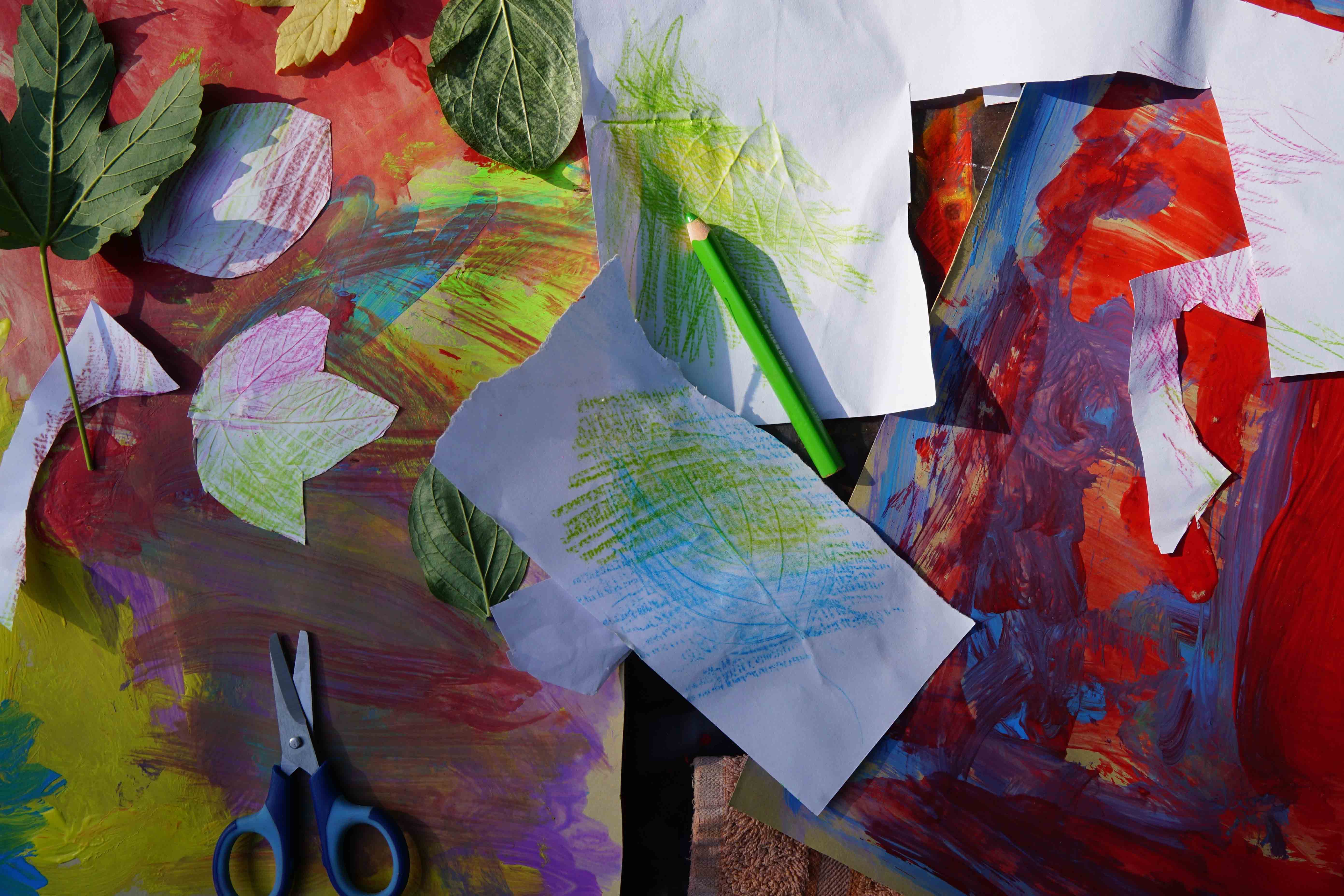 InnocentDrinks, leaf rubbing, header