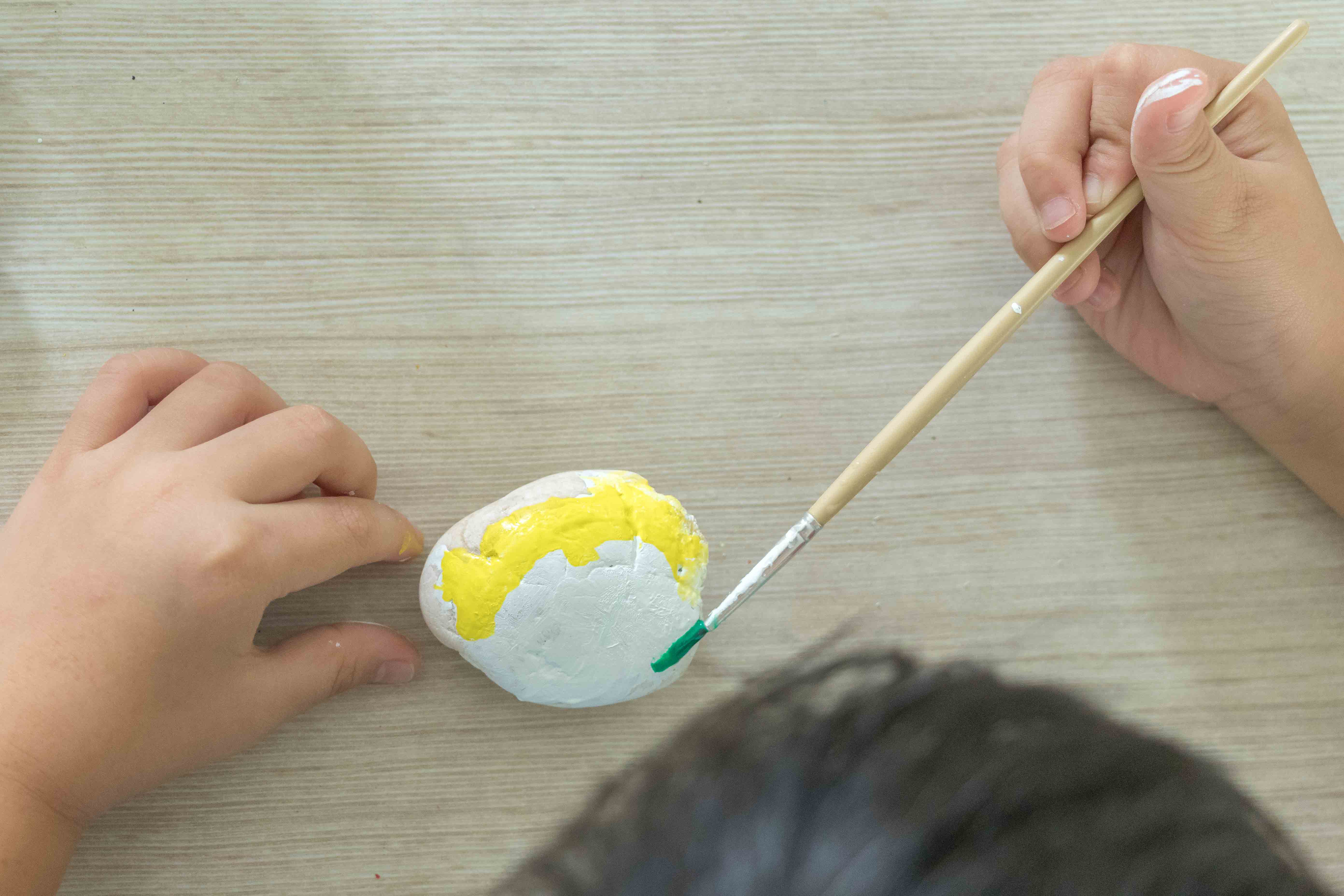 InnocentDrinks, pebble painting